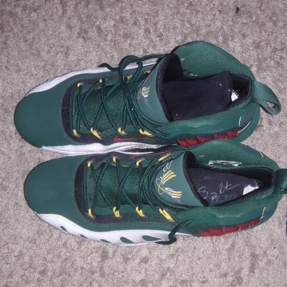 Gary Payton sneakers